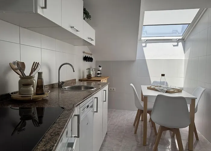 Dona Carmen En El Corazon Cangas Vut-6783-as Onís