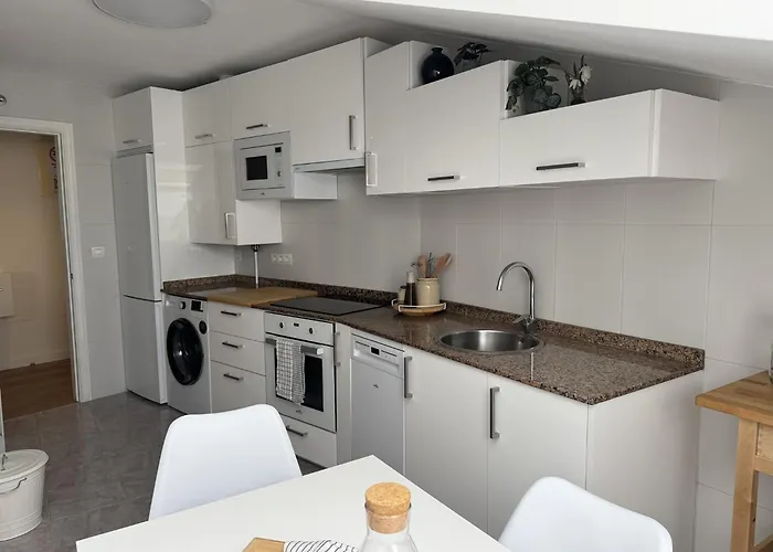 Dona Carmen En El Corazon Cangas Vut-6783-as